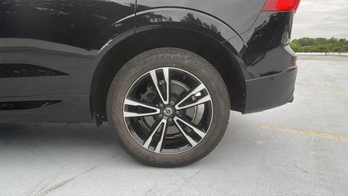 2018 Volvo XC60 T6 Momentum