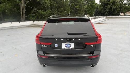 2018 Volvo XC60 T6 Momentum