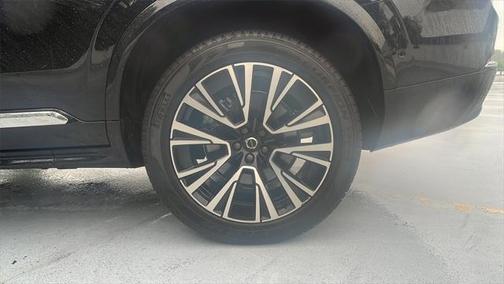 2024 Volvo XC90 Recharge Plug-In Hybrid T8 Plus 6-Seater