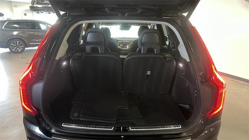 2022 Volvo XC90 T6 Inscription