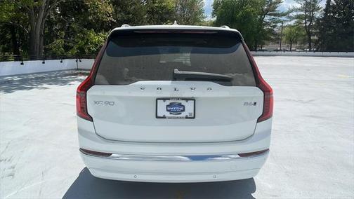 2025 Volvo XC90 B6 Plus 7-Seater