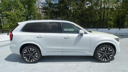 2025 Volvo XC90 B6 Plus 7-Seater