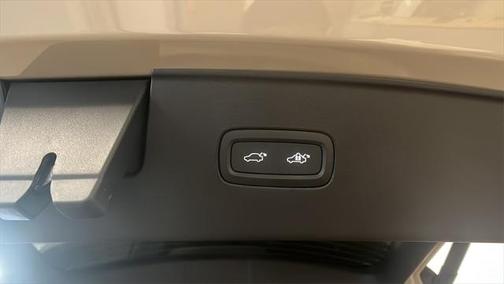 2025 Volvo EX90 Twin Motor Plus