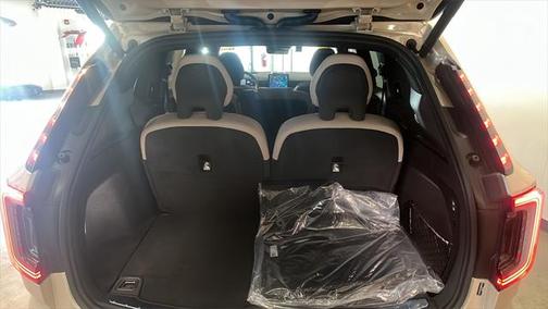 2025 Volvo EX90 Twin Motor Plus