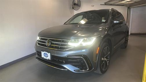2022 Volkswagen Tiguan 2.0T SEL R-Line 4MOTION