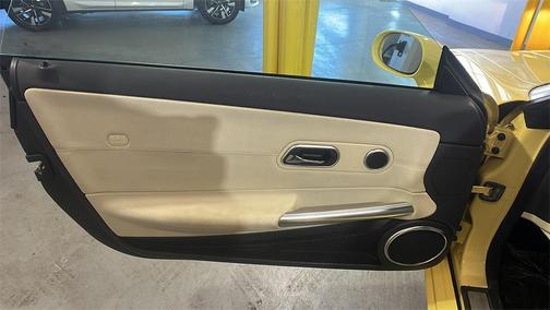 2005 Chrysler Crossfire Base