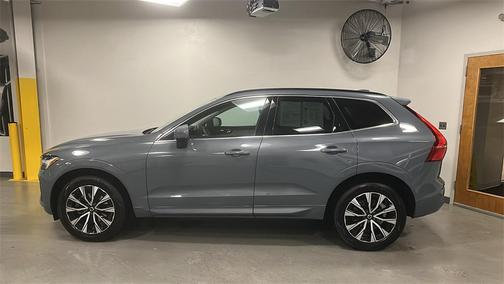 2023 Volvo XC60 B5 Core