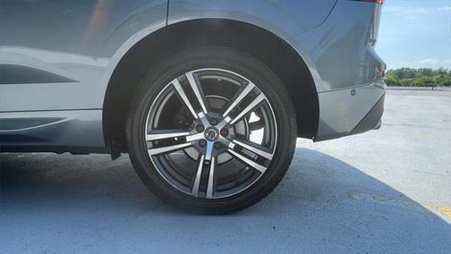 2018 Volvo XC60 T5 Momentum