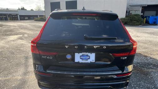 2025 Volvo XC60 Plug-In Hybrid T8 Plus