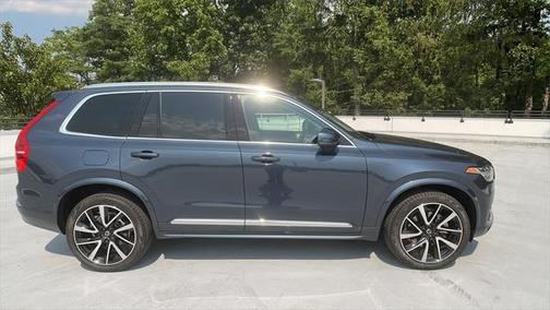 2024 Volvo XC90 B6 Ultimate Bright Theme 6-Seater