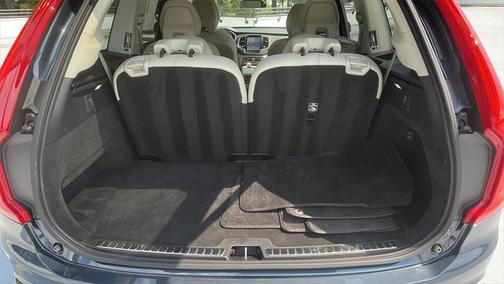 2024 Volvo XC90 B6 Ultimate Bright Theme 6-Seater