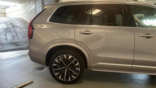 2026 Volvo XC90 B5 Plus 7-Seater
