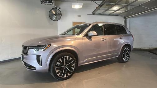 2026 Volvo XC90 B5 Plus 7-Seater