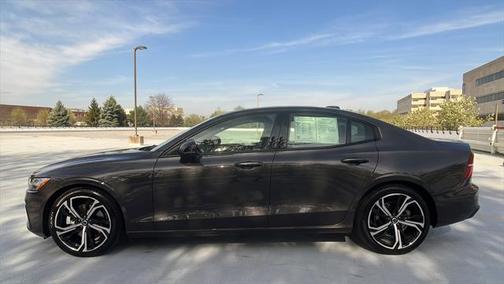 2025 Volvo S60 B5 Core