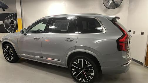 2026 Volvo XC90 B6 Plus 7-Seater