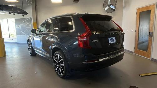 2024 Volvo XC90 B6 Plus Bright Theme 7-Seater