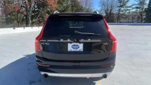 2018 Volvo XC90 T5 Momentum