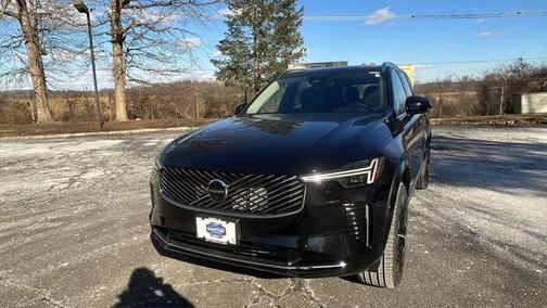 2025 Volvo XC90 Plug-In Hybrid T8 Plus 7-Seater
