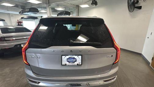 2025 Volvo XC90 B6 Plus 7-Seater