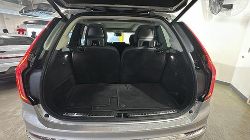 2025 Volvo XC90 B6 Plus 7-Seater