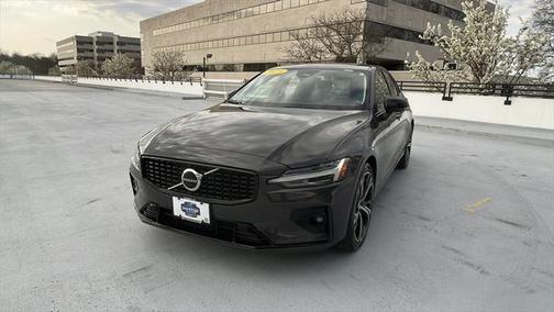 2025 Volvo S60 B5 Core