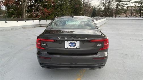 2025 Volvo S60 B5 Core