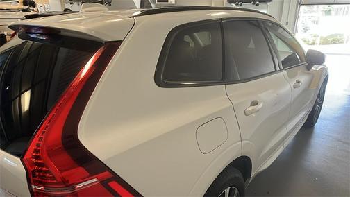 2025 Volvo XC60 Plus