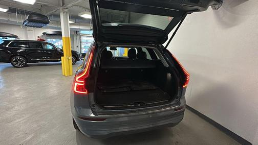 2023 Volvo XC60 B5 Core