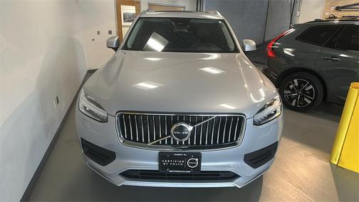 2023 Volvo XC90 B5 Core