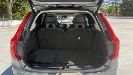 2024 Volvo XC90 B6 Plus Bright Theme 6-Seater