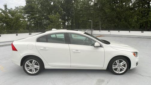 2014 Volvo S60 T5 Premier