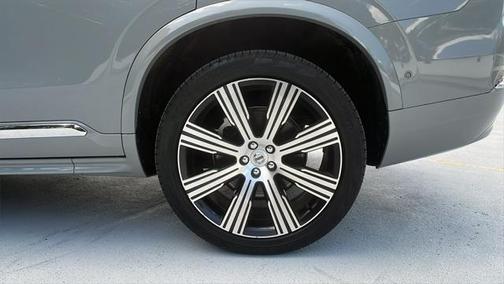 2024 Volvo XC90 Recharge Plug-In Hybrid T8 Plus 6-Seater