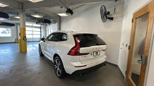 2018 Volvo XC60 T6 Momentum