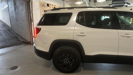 2020 GMC Acadia AWD AT4