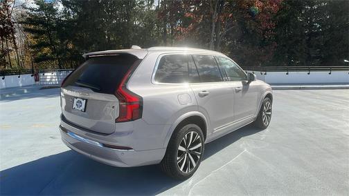 2026 Volvo XC90 B5 Core
