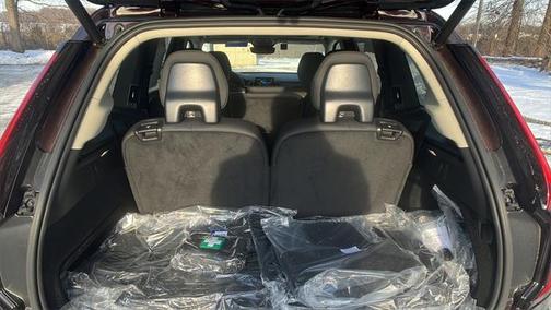 2025 Volvo XC90 Plug-In Hybrid T8 Plus 7-Seater
