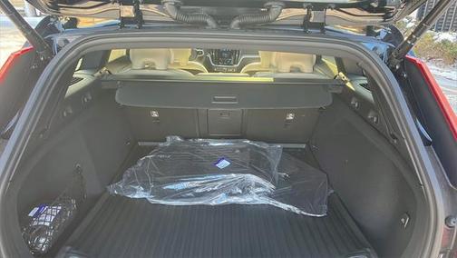 2025 Volvo V60 Cross Country Ultra