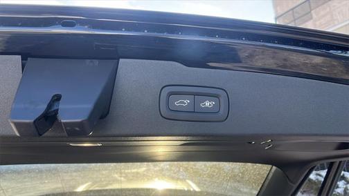 2025 Volvo V60 Cross Country Ultra