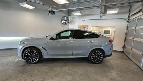 2024 BMW X6 xDrive40i