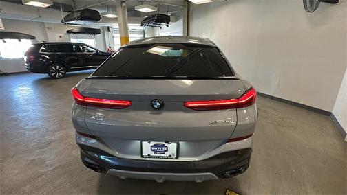 2024 BMW X6 xDrive40i