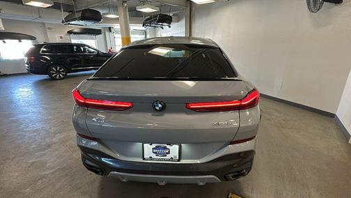 2024 BMW X6 xDrive40i