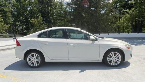 2013 Volvo S60 T5 Platinum