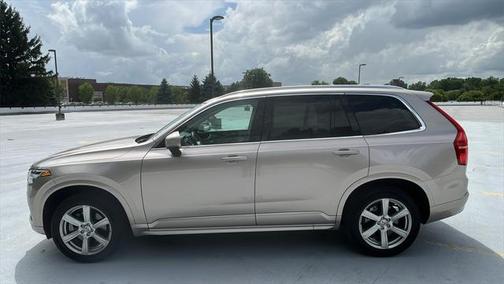2023 Volvo XC90 B5 Core