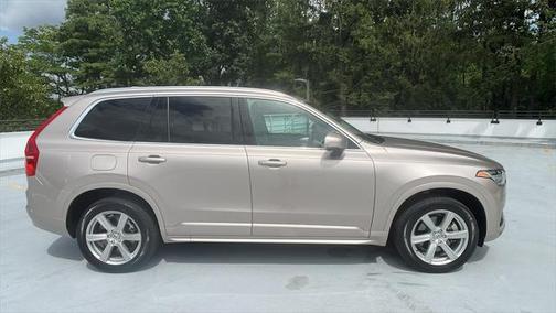 2023 Volvo XC90 B5 Core