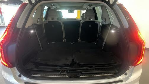 2023 Volvo XC90 B5 Core