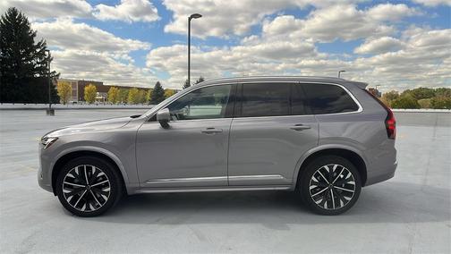 2026 Volvo XC90 B6 Plus 7-Seater