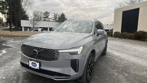 2025 Volvo XC90 Plug-In Hybrid T8 Ultra 7-Seater