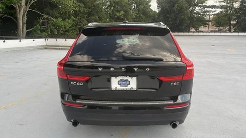 2018 Volvo XC60 T6 Momentum