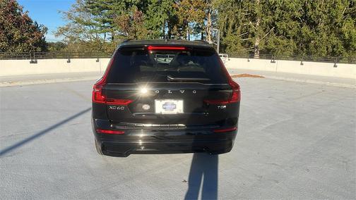 2026 Volvo XC60 Plug-In Hybrid T8 Plus