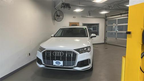 2020 Audi Q7 55 Prestige